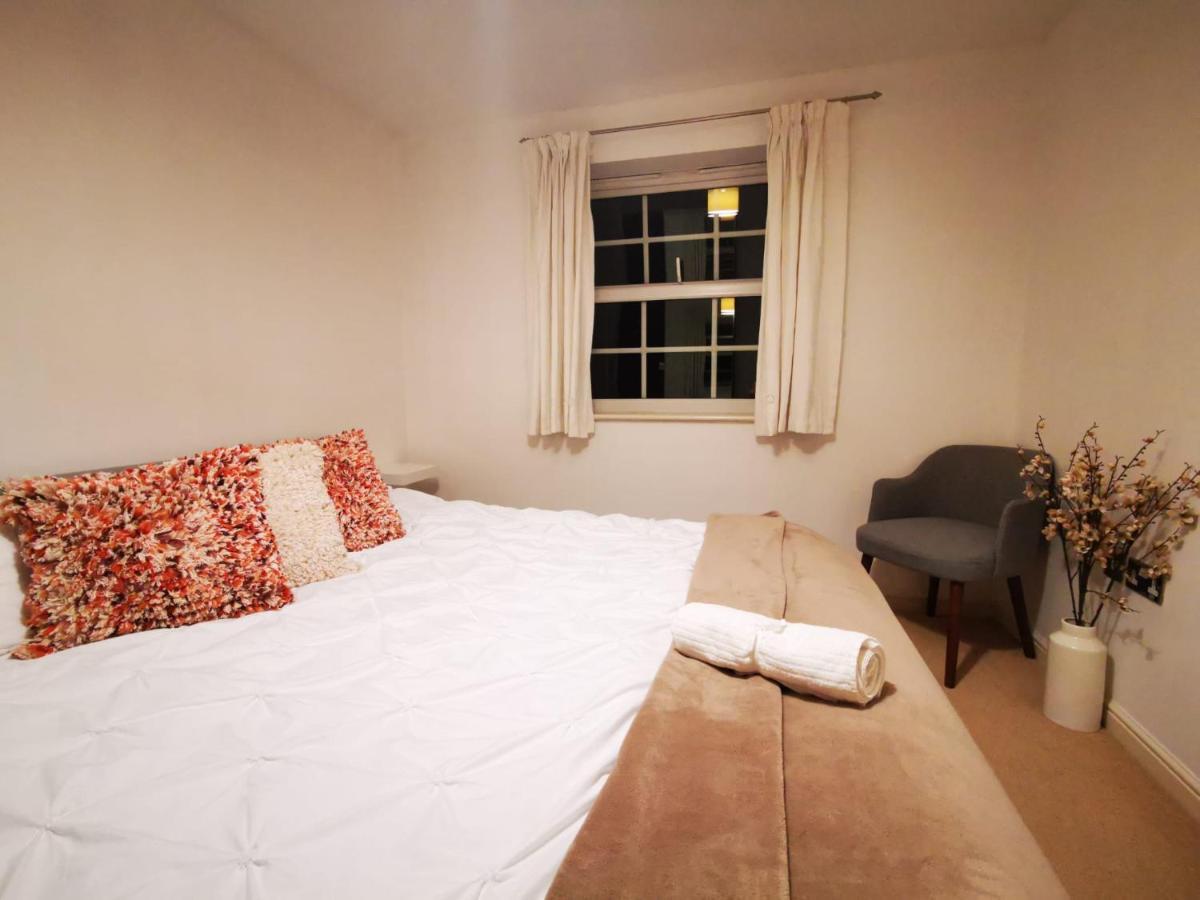 Gorgeous + Attentive Host + Free Parking Apartamento York