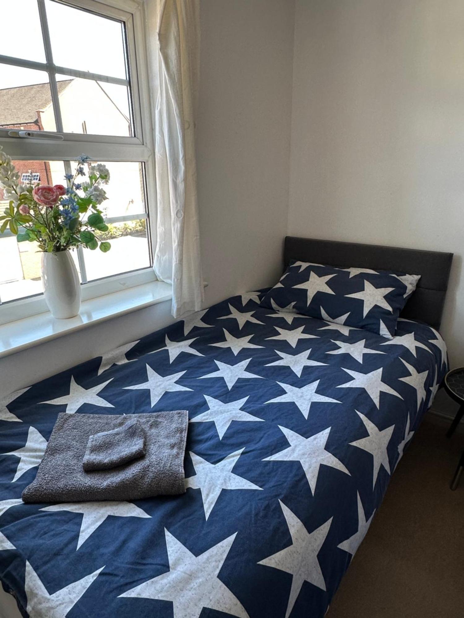 Apartamento Gorgeous + Attentive Host + Free Parking *
